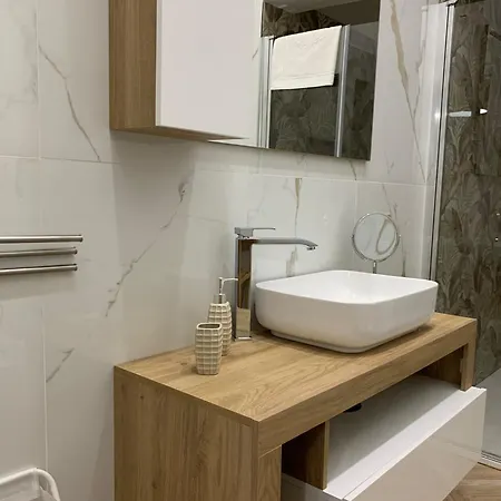 Apartament A Casa Re Nonni